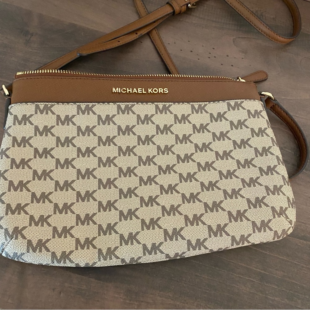 Michael kors brown/tan logo small crossbody bag